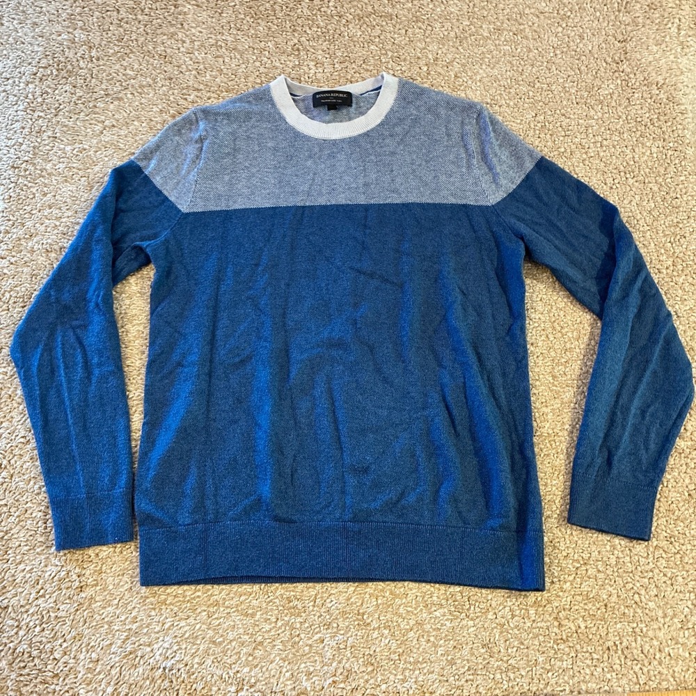 Banana Republic Color‑Block Sweater Blue Gray Premium Luxe Yarn Men's Medium
